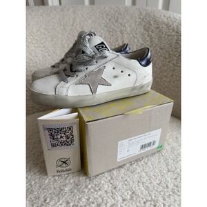 NWT Golden Goose Superstar Sneakers Kids Size 29